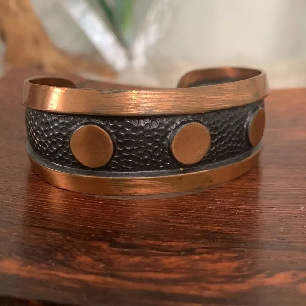 Vintage Copper Cuff Bracelet Marked Solid Copper‎